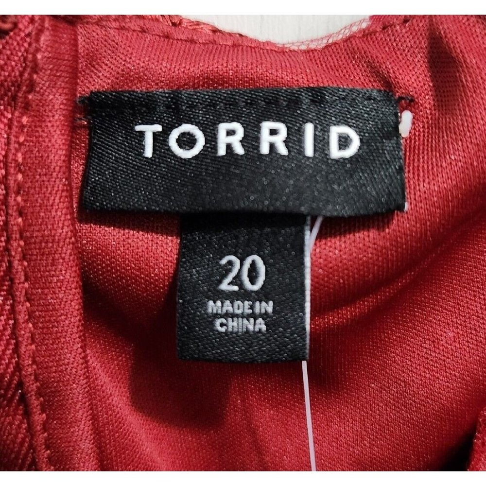 NEW Torrid Women's Textured Floral Mesh Puff Short Sleeve Dress Red Plus Size 20 - Picture 7 of 12